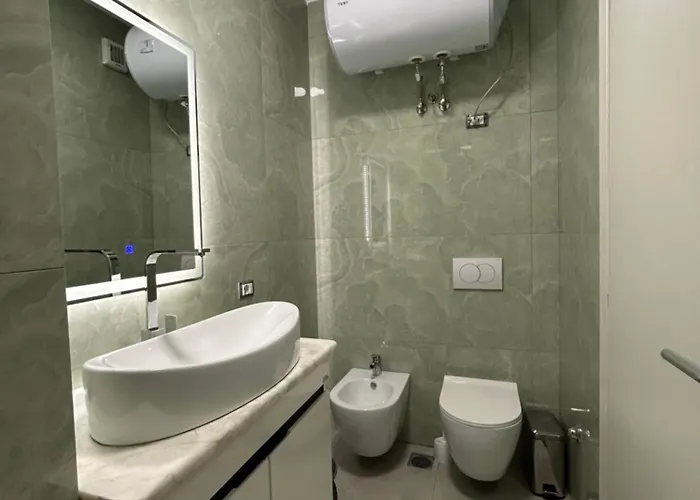 Alles Air Albania טיראנה